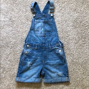Gap girls shortalls, size medium